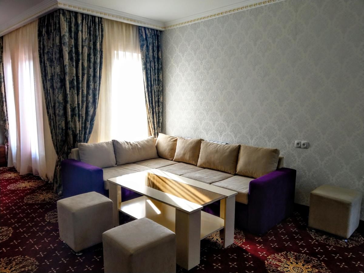 Отель Georgia Hotel Ереван